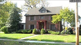 1st image of 1044 Parkside Dr