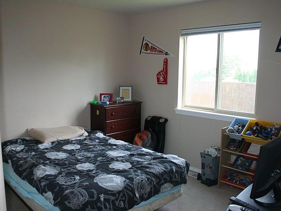 east side spare room 