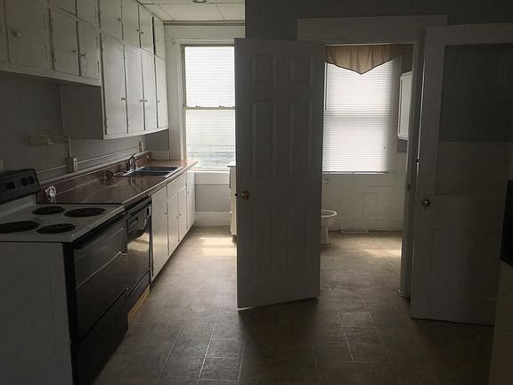 4th image of 739 Homewood Ave
