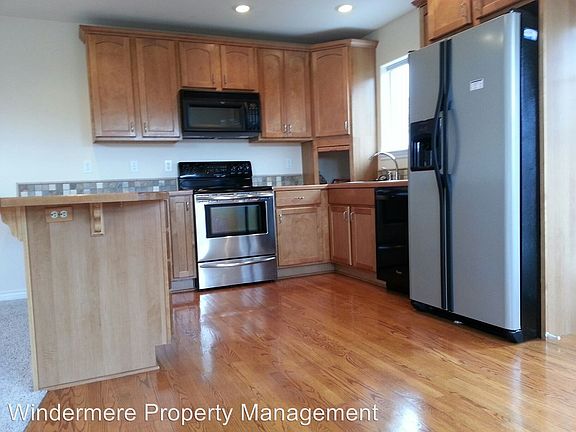 3rd image of 1011 S 4th Ave #B