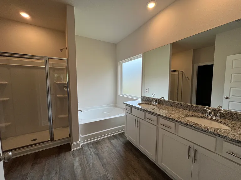 14920 Dayton Cir — Photo 13