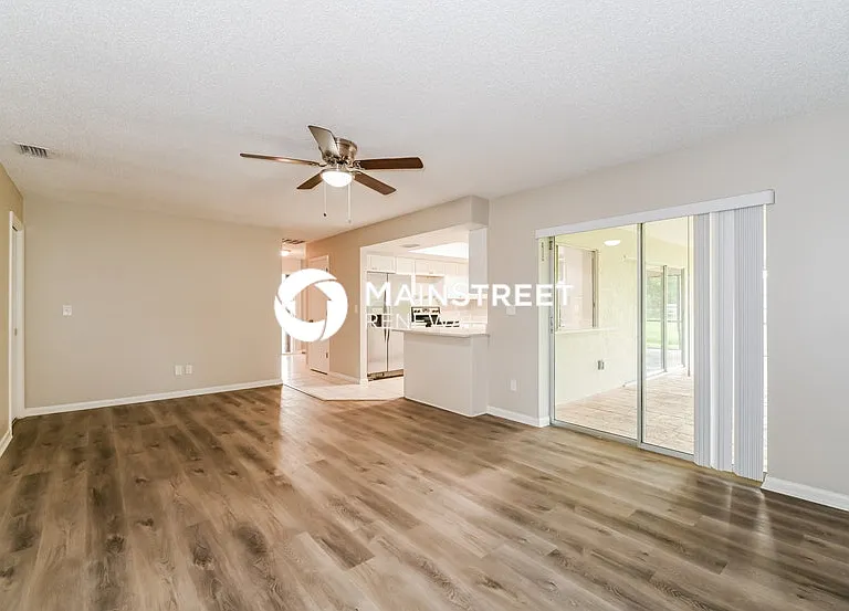 4106 SW Santa Barbara Pl — Photo 5