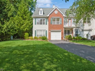 612 Spring House Dr, Whitehouse Station, NJ, 08889