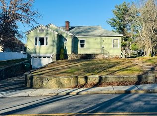 31 Bolton Rd, Clinton, MA 01510