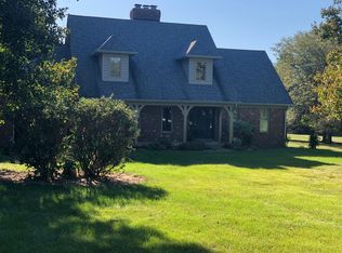 8322 Thoroughbred Ct, Indianapolis, IN