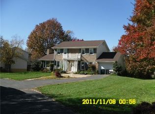 4512 Lees Corner Rd, Chantilly, VA 20151