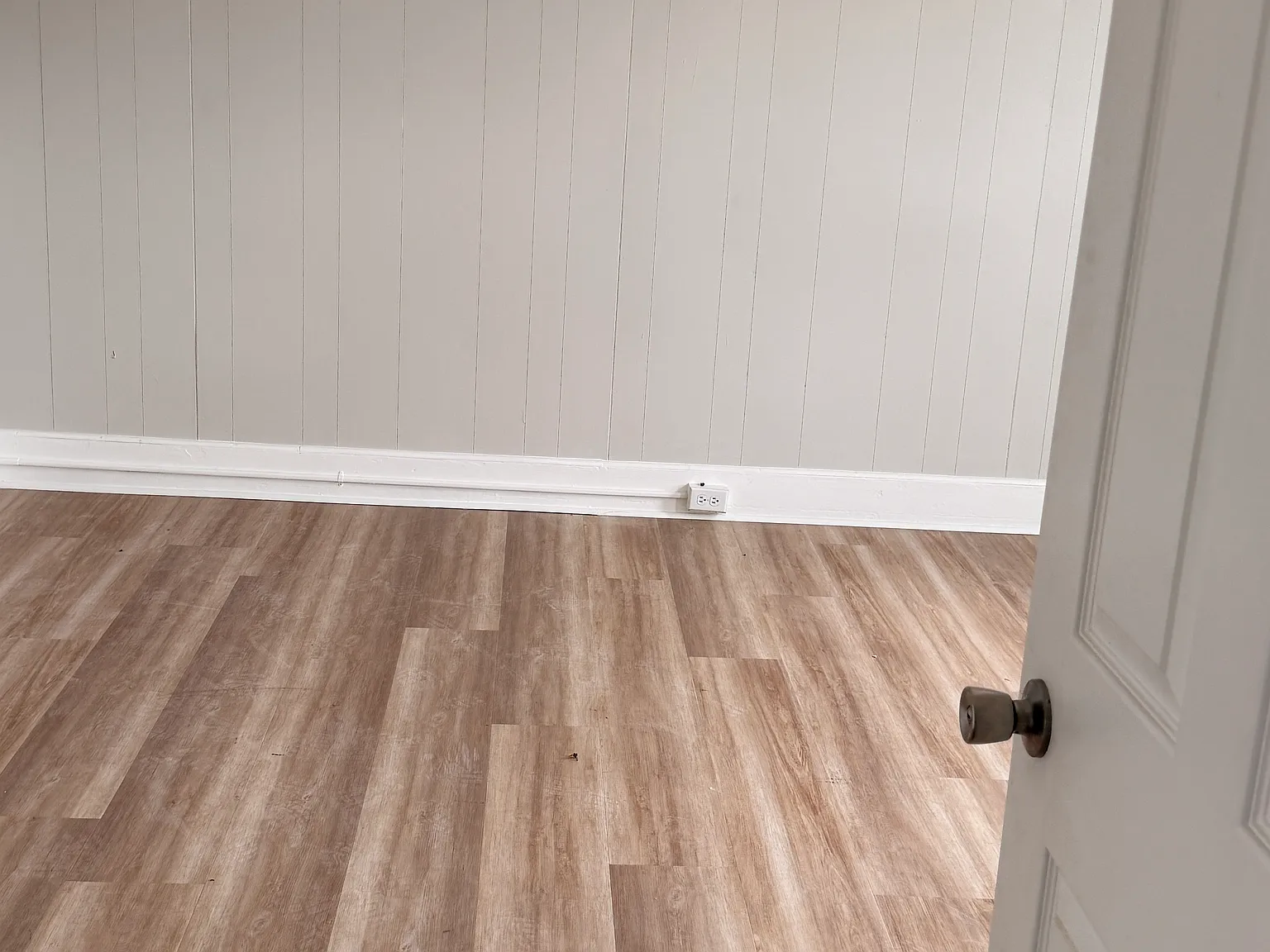 3 bed, 1200 sqft, $925 — Photo 4