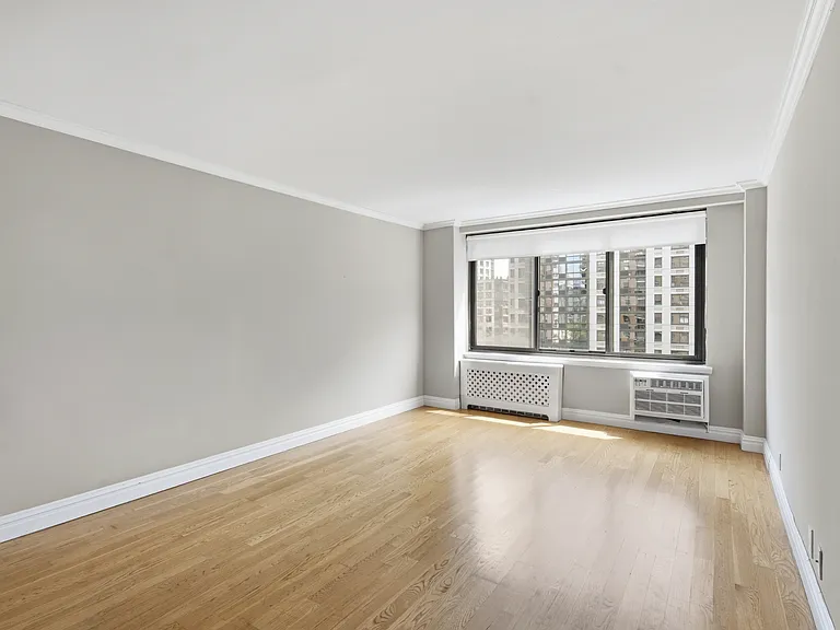 788 Columbus Ave #9K — Photo 3