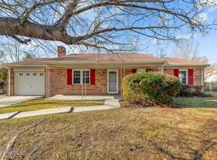 158 White Oak Blvd, Jacksonville, NC 28546