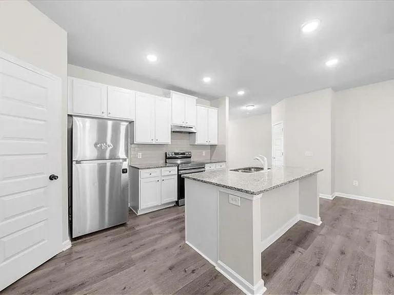 200 Vickery Ln NW — Photo 7