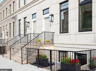 124 E Sharpnack St, Philadelphia, PA 19119