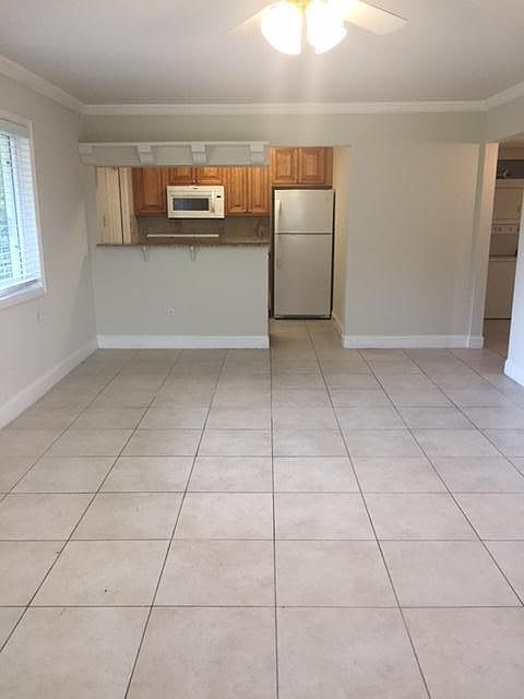 1st image of 828 Lighthouse Dr APT D