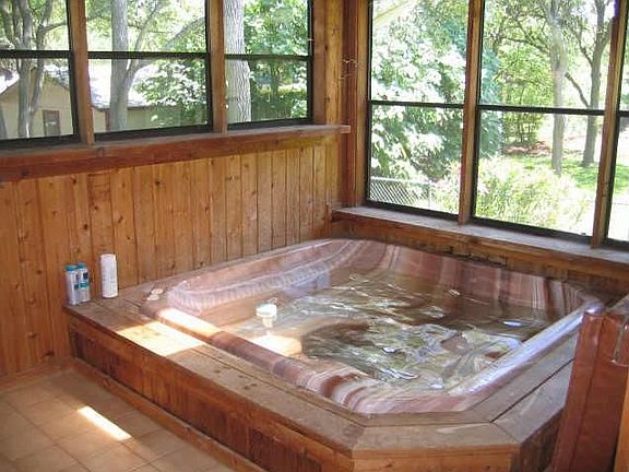 spa sun room