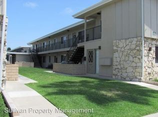 402 Nashville Ave APT 8, Huntington Beach, CA 92648