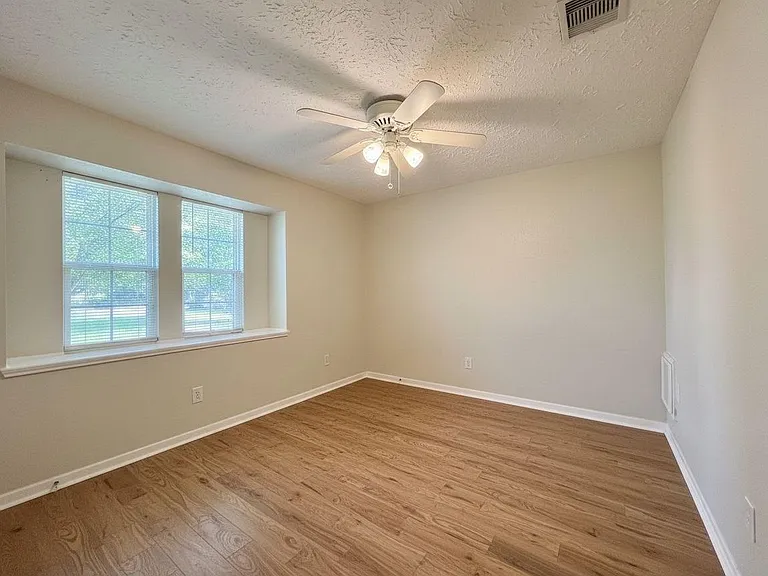 22526 Carter Moir Ln — Photo 10