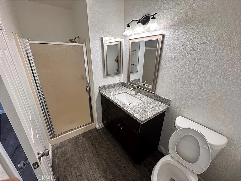 14439 Rosecrans Ave #B — Photo 15