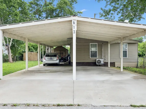 613 Sycamore Ln, La Vergne, TN 37086