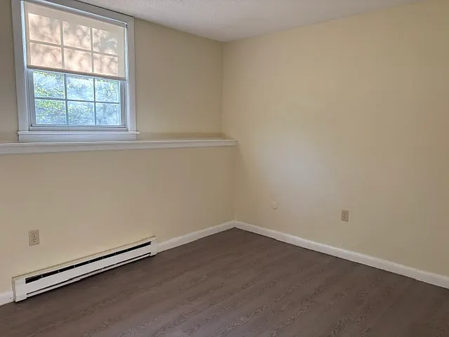 2 bed, 1000 sqft, $1,650 — Photo 4