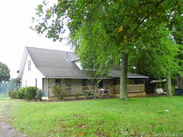 3941 E Maiden Rd, Maiden, NC 28650