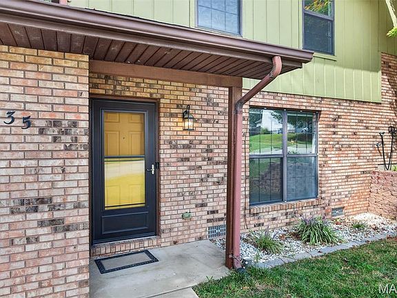 4th image of 35 Ramona Dr