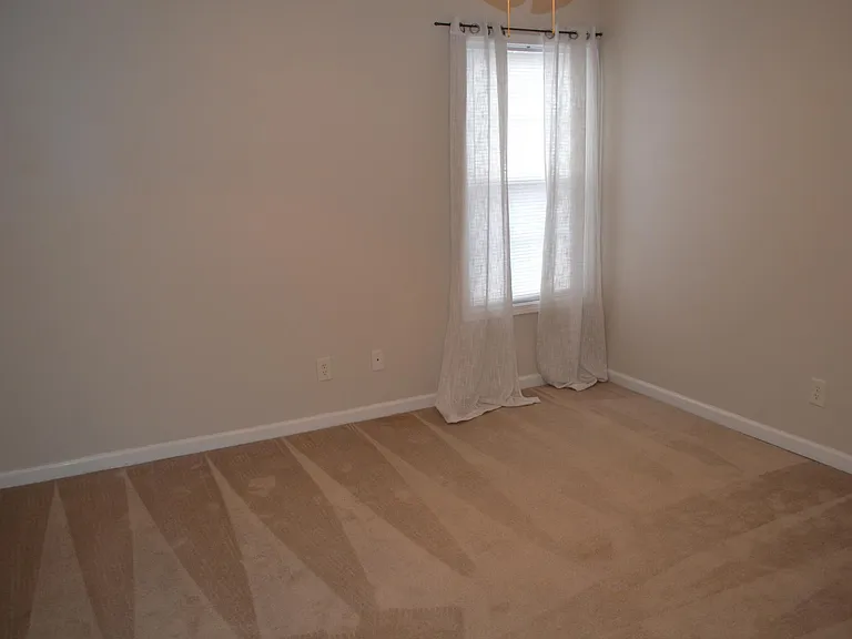 3221 Sweet Clover Ln — Photo 13
