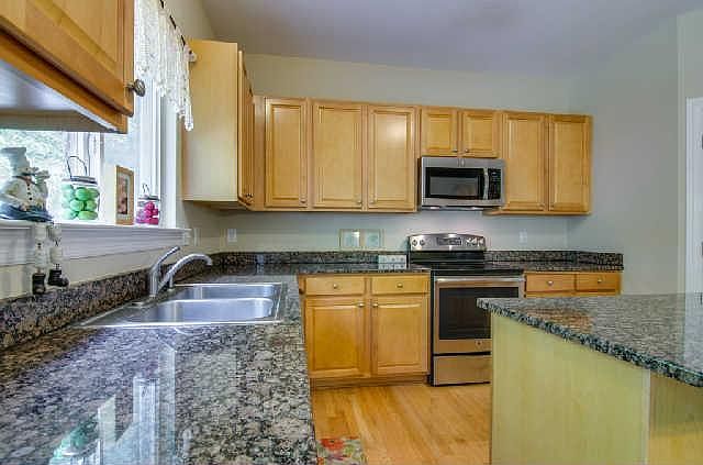 2nd image of 1282 Bridgeton Park Dr