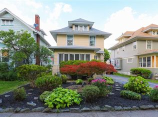 476 Lake View Park, Rochester, NY 14613