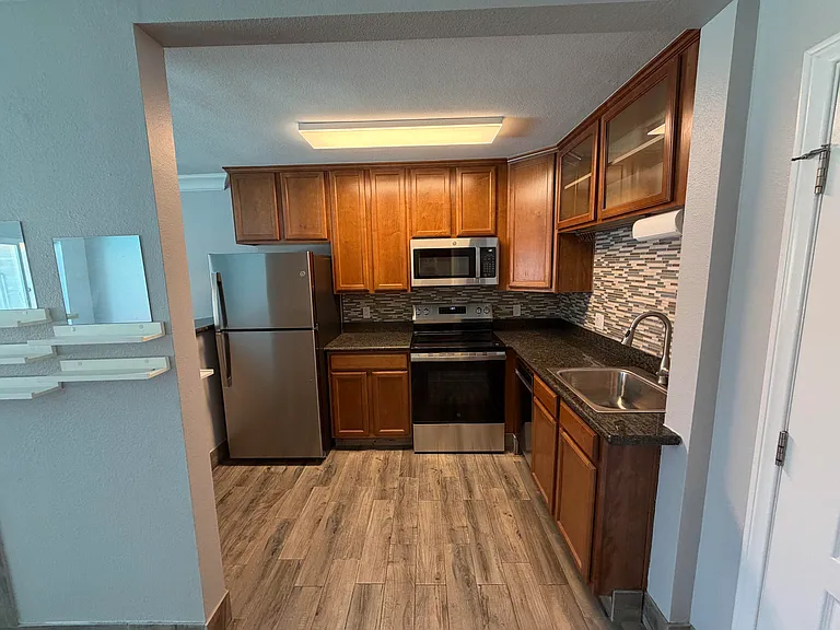 860 Turquoise St #128 — Photo 6