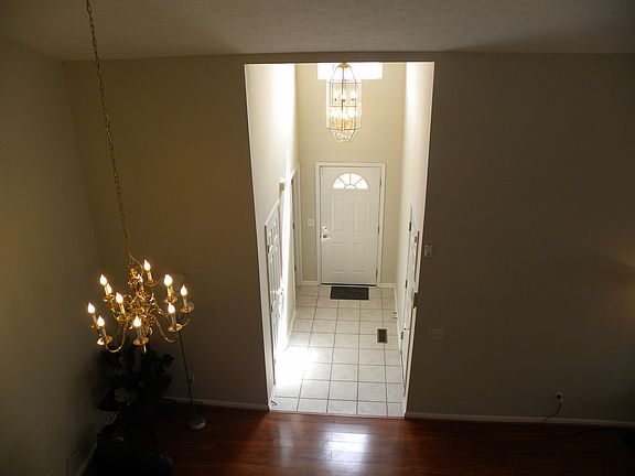 2nd image of 30830 Jasmine Ct