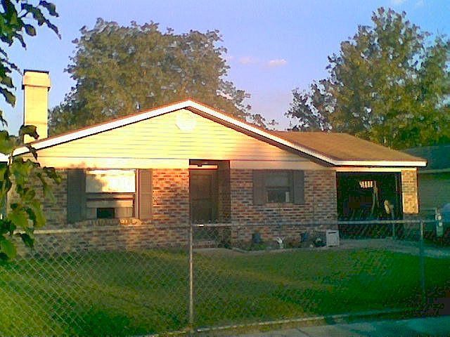 2nd image of 7615 Club Duclay Dr