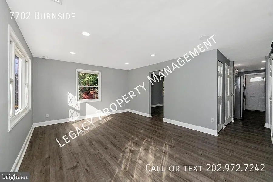 7702 Burnside Rd