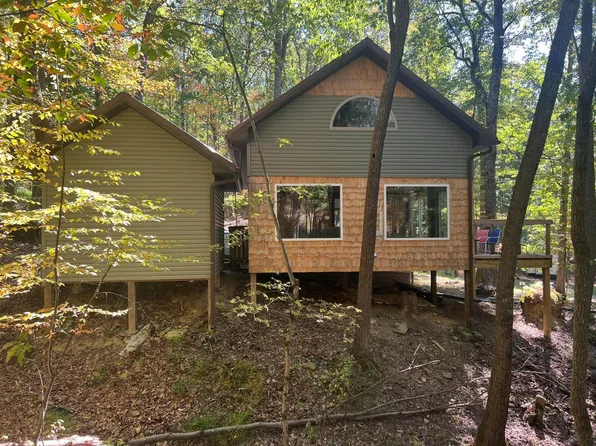 68 Lake Dr, Buckhannon, WV 26201