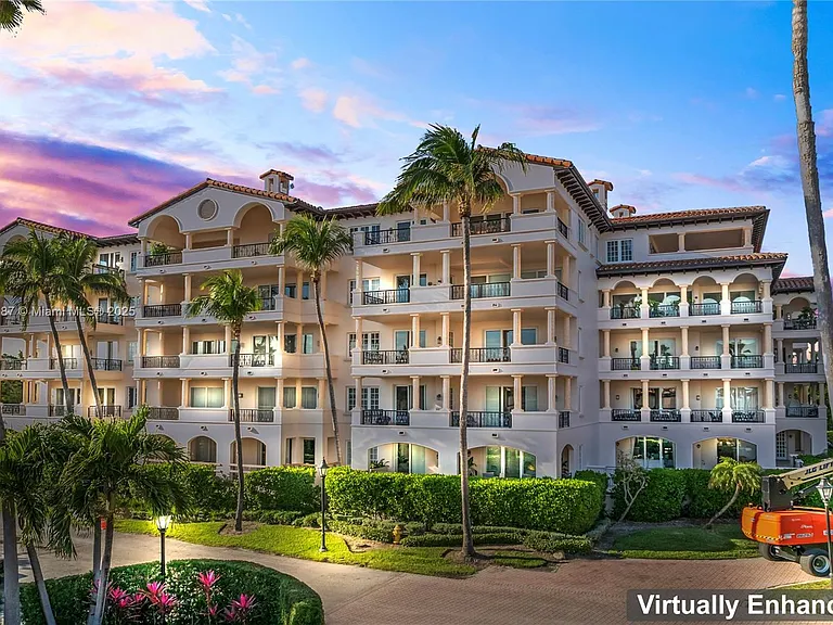 19133 Fisher Island Dr #19133 — Photo 8