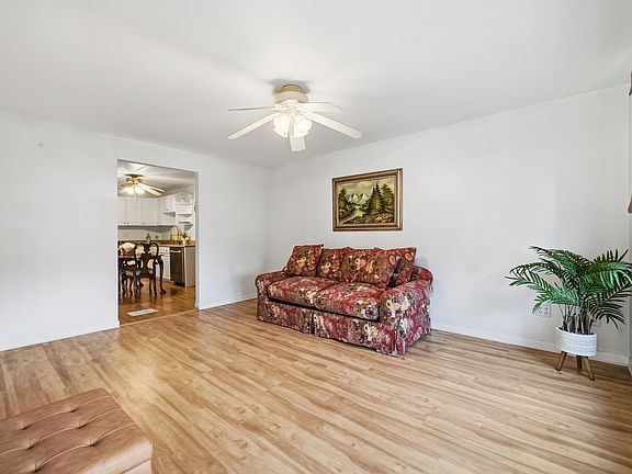 5th image of 4555 S Halsted St