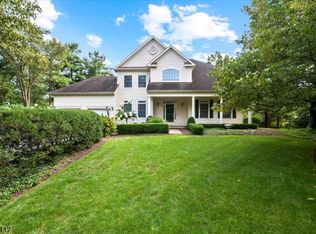 9 Kittansett Ct, Skillman, NJ 08558