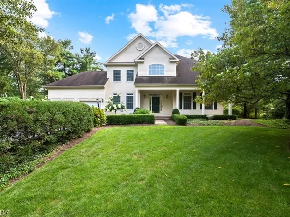 9 Kittansett Ct, Montgomery Twp., NJ 08558