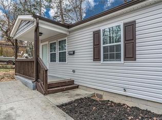 2213 Kennesaw Dr, Charlotte, NC 28216