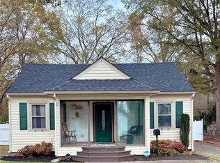 16 W Magruder St, Sandston, VA 23150