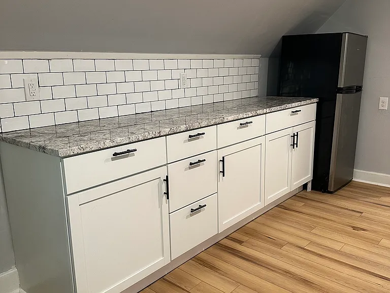 704 Arthur St #2 — Photo 3