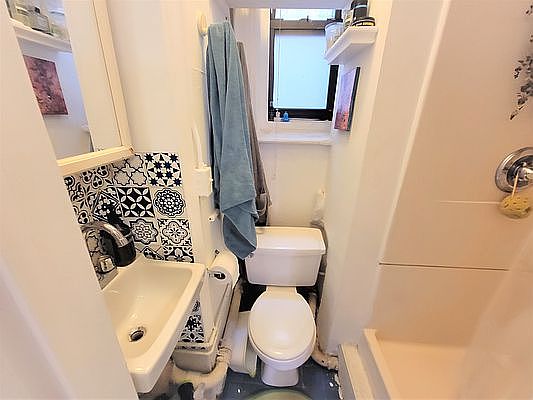5th image of 127 Mulberry St #6