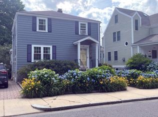 196 Willow St, West Roxbury, MA 02132