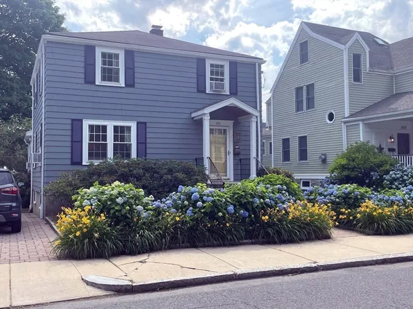 196 Willow St, West Roxbury, MA 02132
