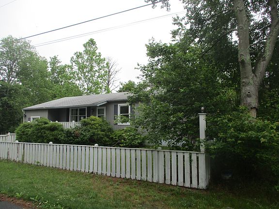 3rd image of 1101 Madden Ave