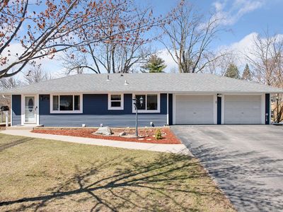 1600 E 88th St, Bloomington, MN, 55425