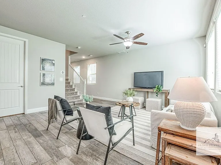 1437 E Via Viola Way — Photo 13