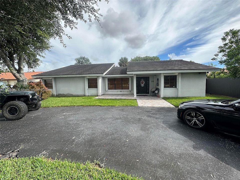 1st image of 2515 SW 101st Ct #2515
