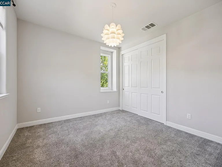 31 Hazel Tree Rdg — Photo 6