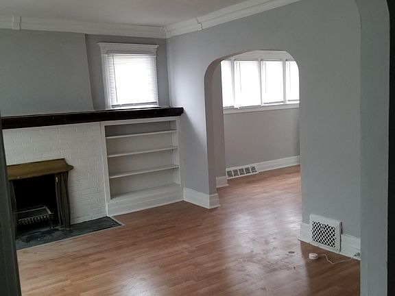 2nd image of 222 Eason St