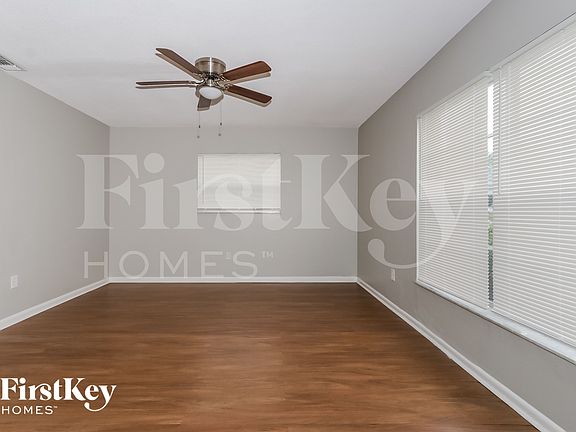 5th image of 9749 Sandalfoot Blvd