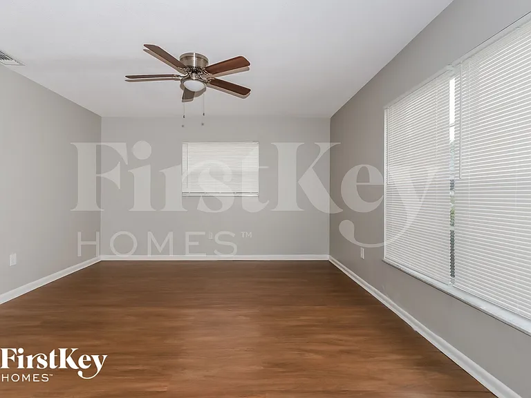 9749 Sandalfoot Blvd — Photo 5